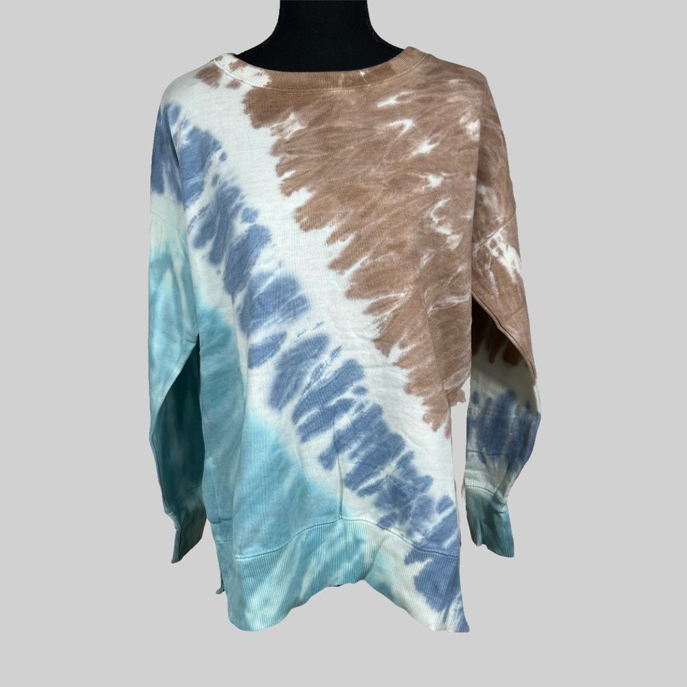 No Comment Juniors Oversized Crewneck Tie Dye Blue Brown Top Size: Small NWT